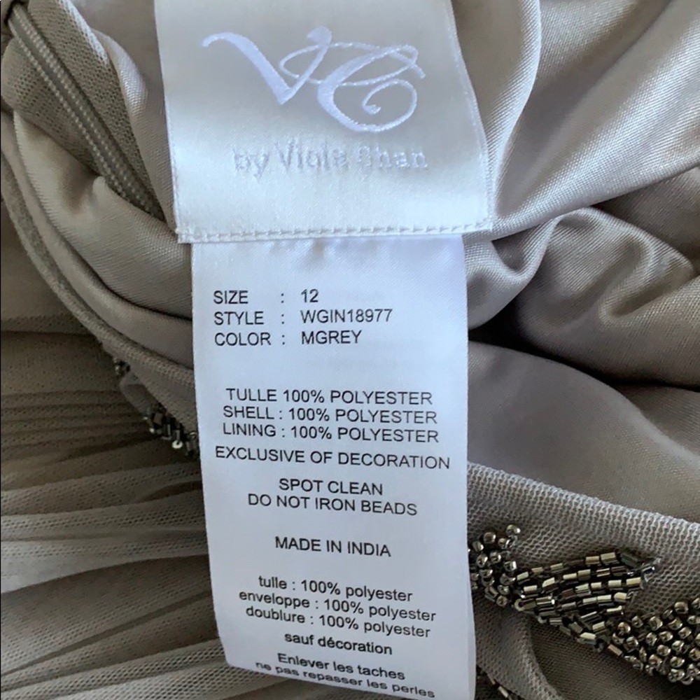 Dress - Picture 6 of 8